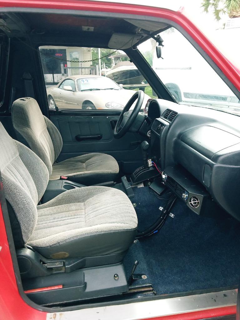 1997 Geo Tracker CONVERTIBLE - Photo 29