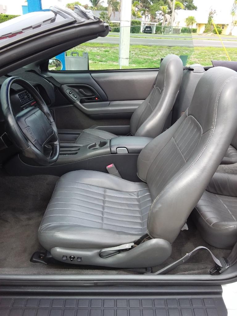 1997 Chevrolet Camaro Z28 - Photo 18